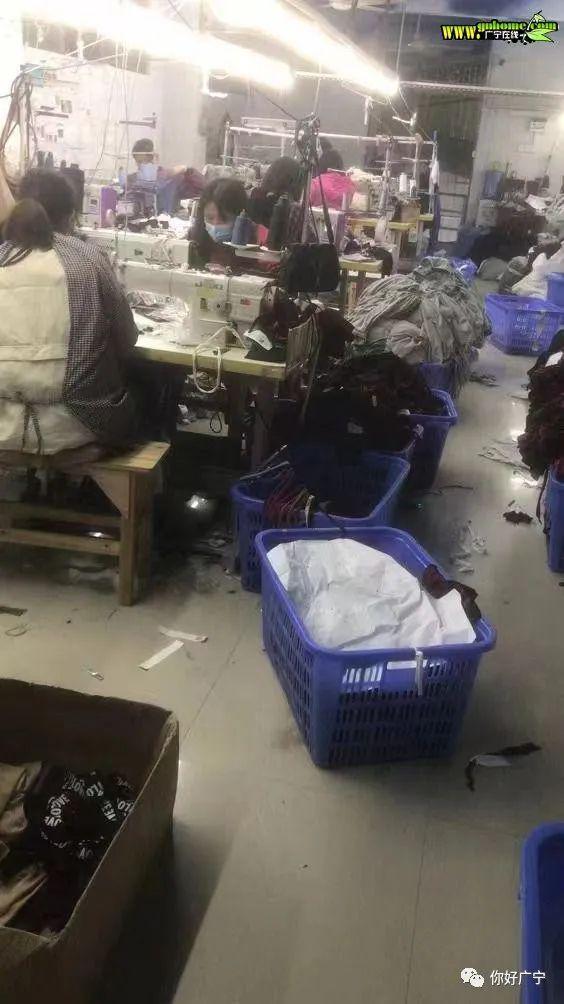 夢迪制衣廠本廠以針織為主款式簡單,工序做法大同小異,貨源充足,單價高.